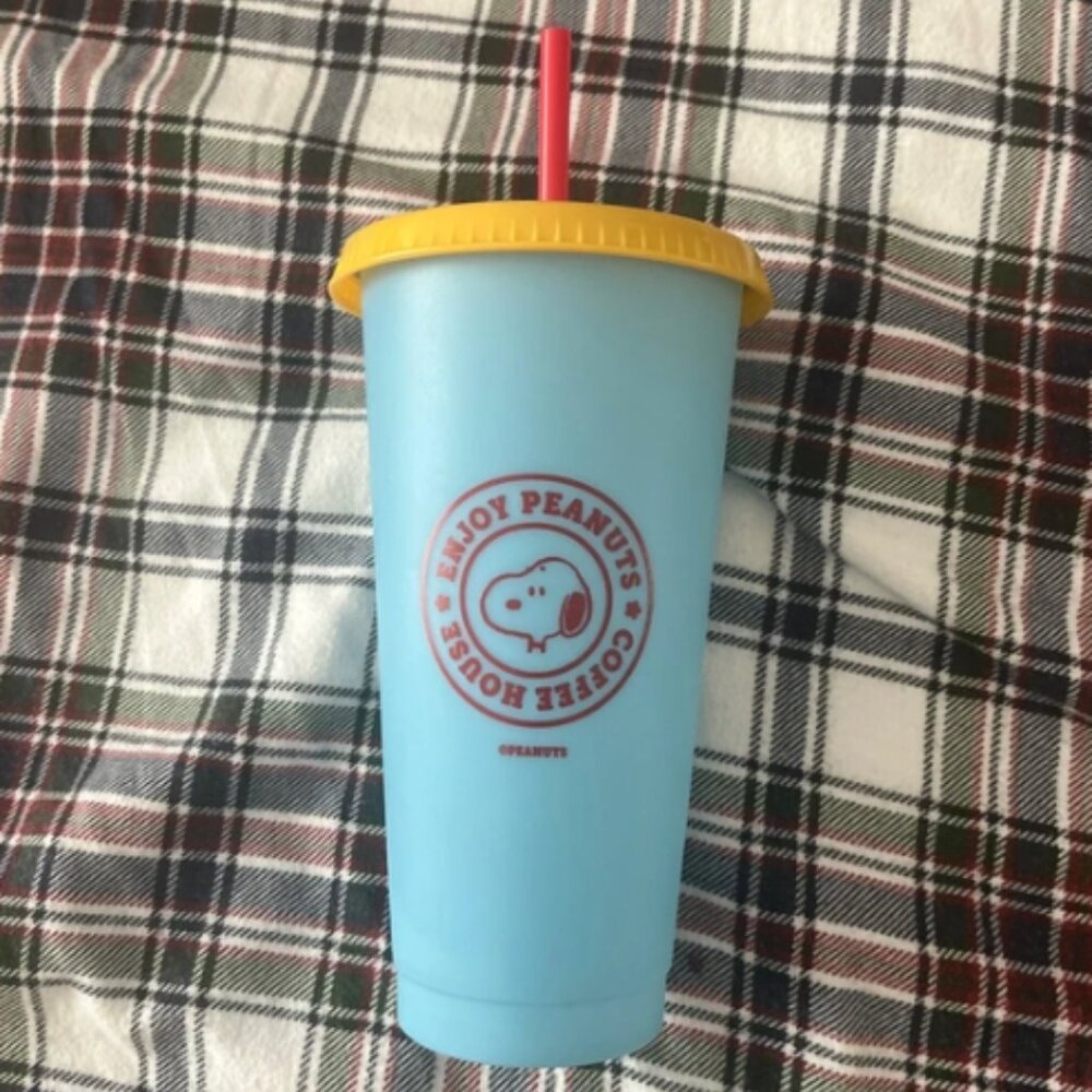 snoopy peanuts blue yellow and red cup new